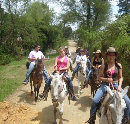 Horseback riding in Guarne
