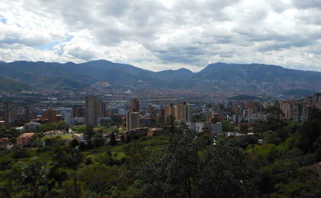 Not a bad view from the hills of El Poblado.