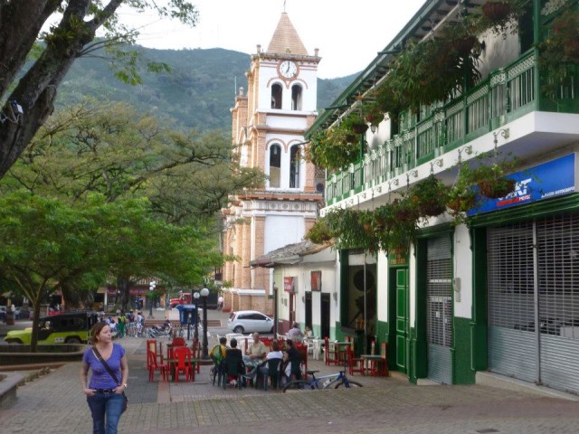 A glimpse at downtown Ciudad Bolívar