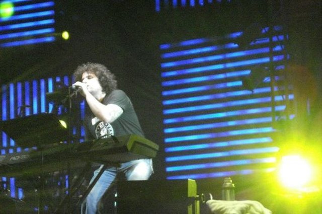 Andrés Calamaro, from a December 2007 concert.