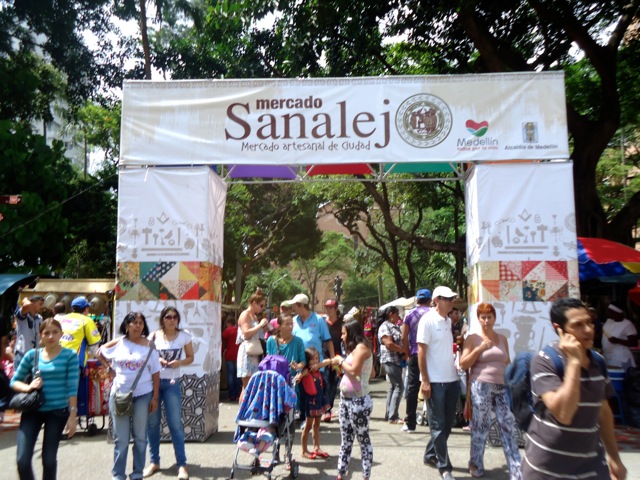San Alejo Handicraft Market 