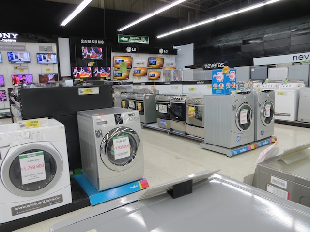 Appliances and TVs for sale at Jumbo