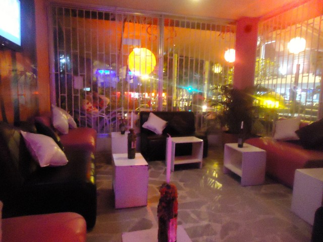 Cafe Del Mar on La 33
