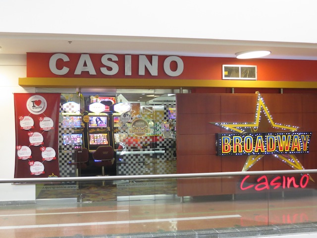 Broadway Casino in Unicentro mall