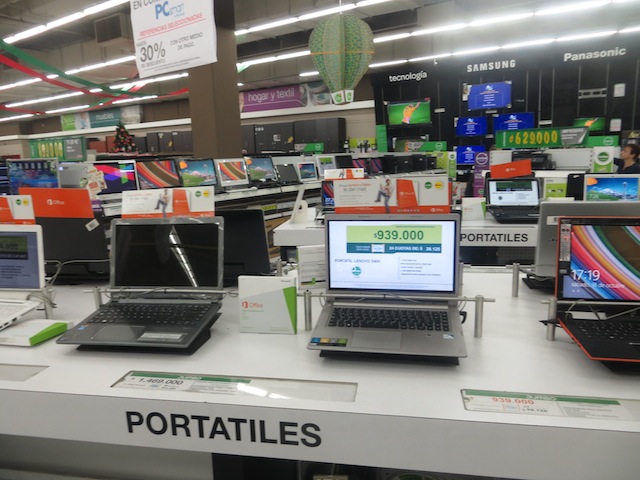 Computers for sale in Jumbo at Premium Plaza mall