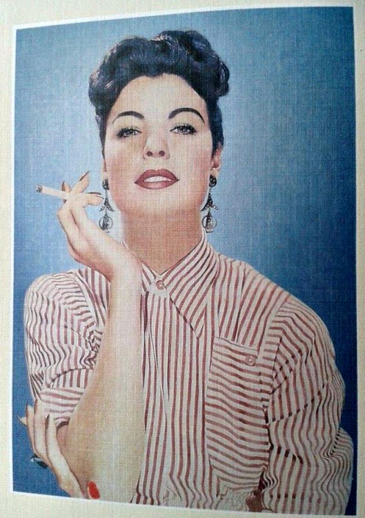 Cigarette advertisement
