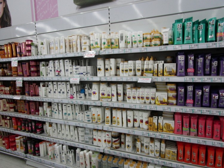 Hair care products at Jumbo