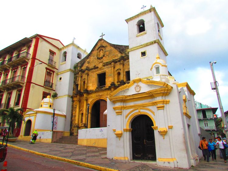 Iglesia de La Merced in Panama City, photo by N. Nazareth Valdespino O