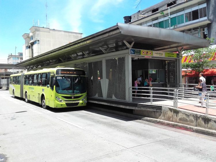 Bucaramanga's Metrolinea, photo by EEIM