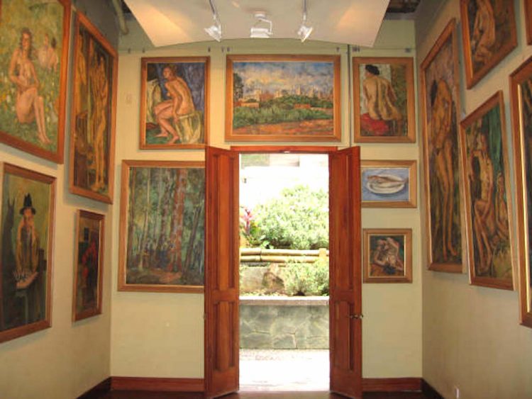 Inside Pedro Nel Gomez House Museum, photo by Chuli Pichuli