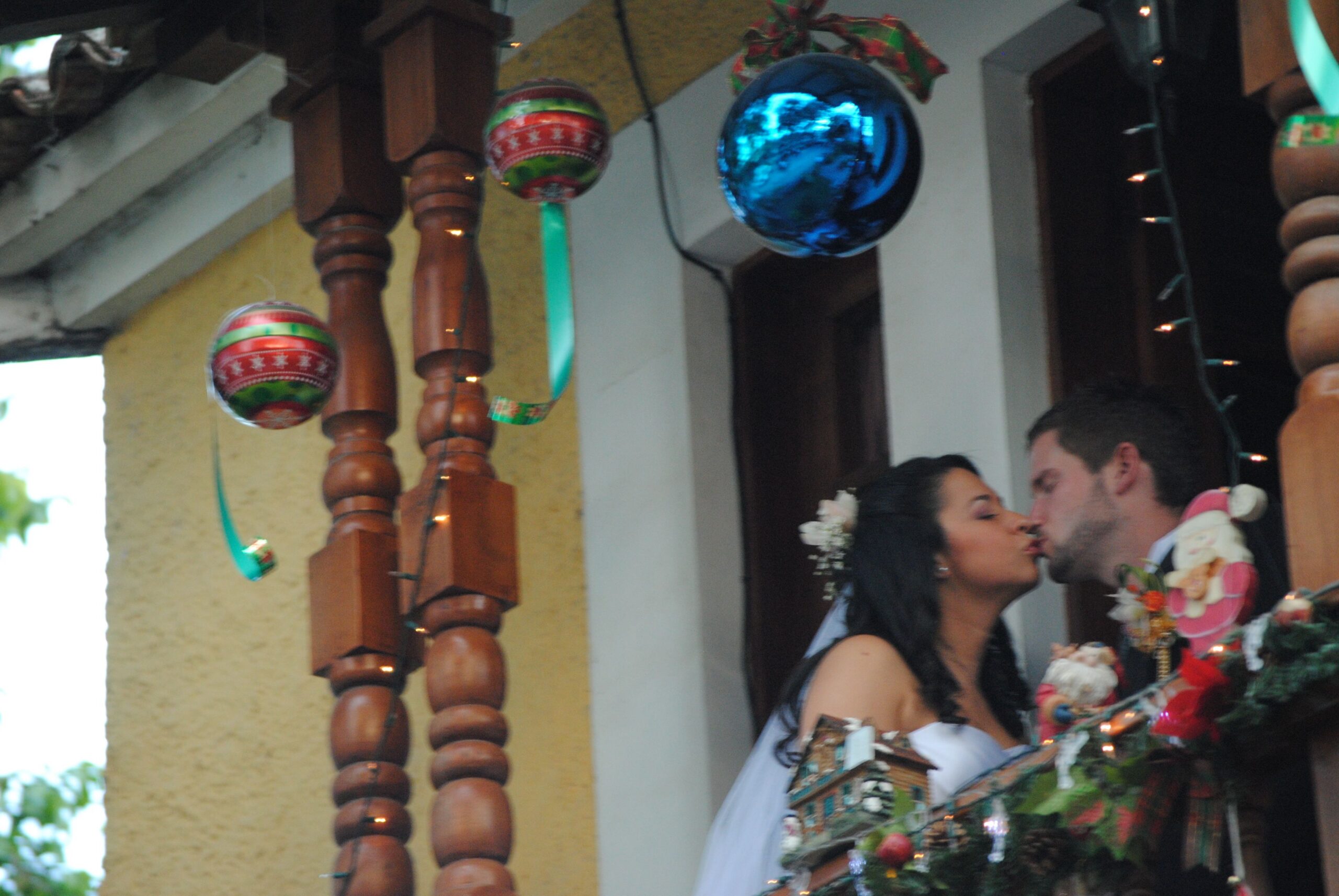 The beautiful couple, posing for pictures. 