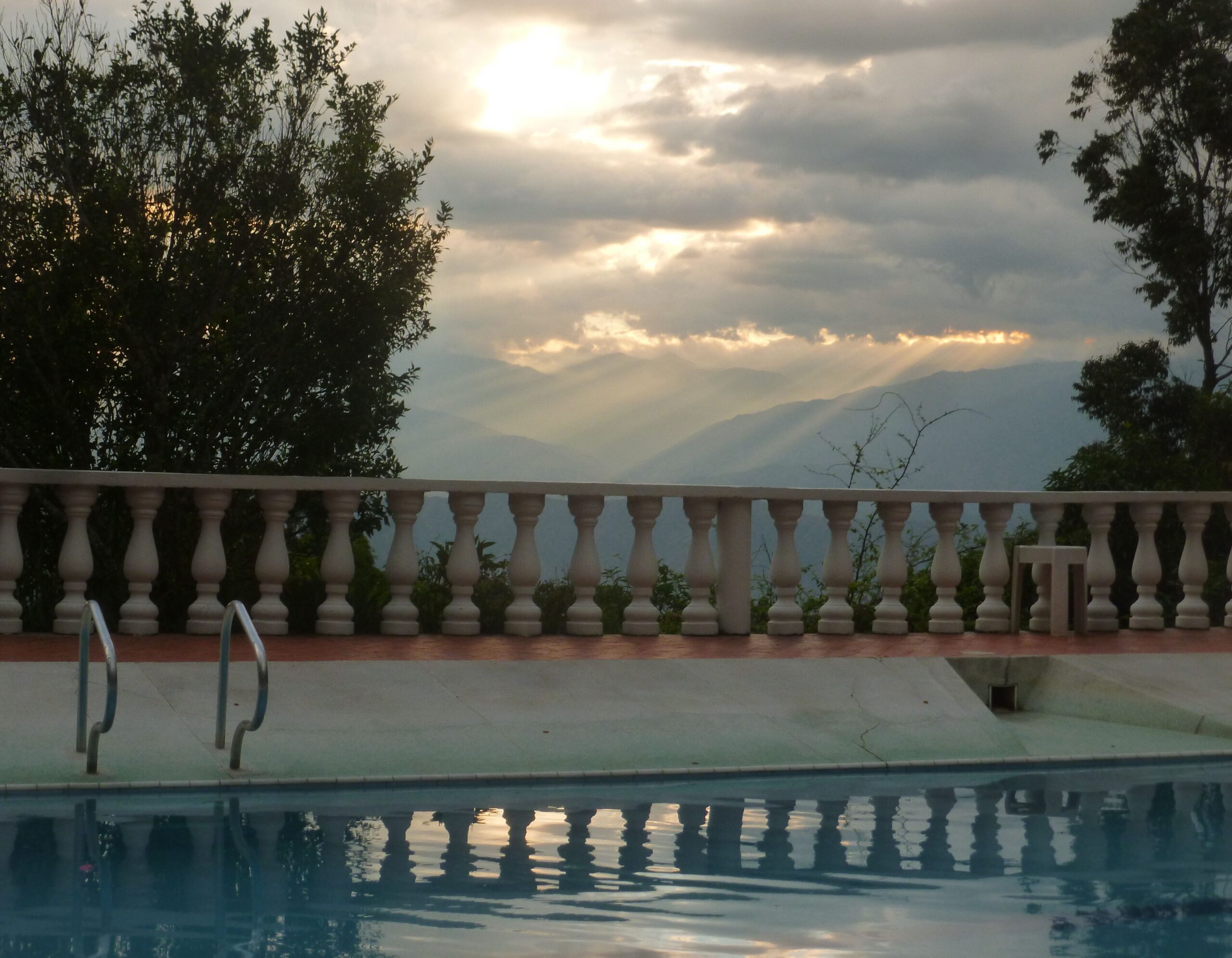 My last night there started with this kind of scenery. 