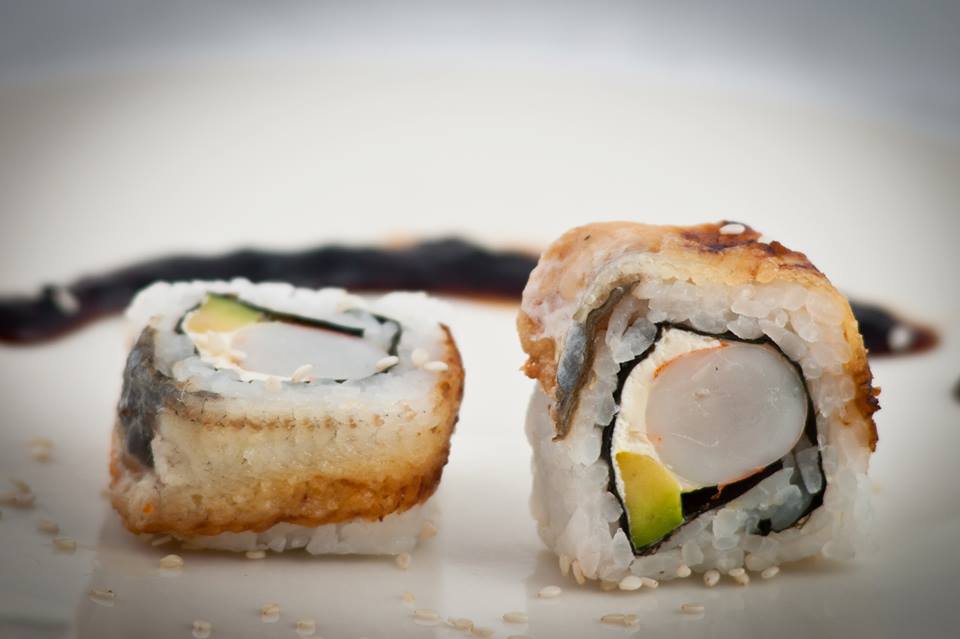 The creta roll is my favorite at Sushi House. 