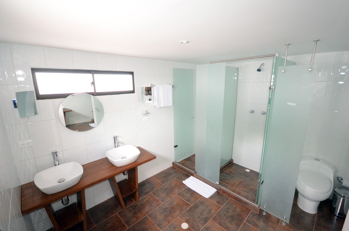 I have never seen a hostel with cleaner bathrooms than Happy Buddha Boutique Hostel. 