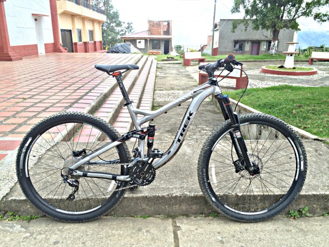Colombian Bike Junkies trail bike