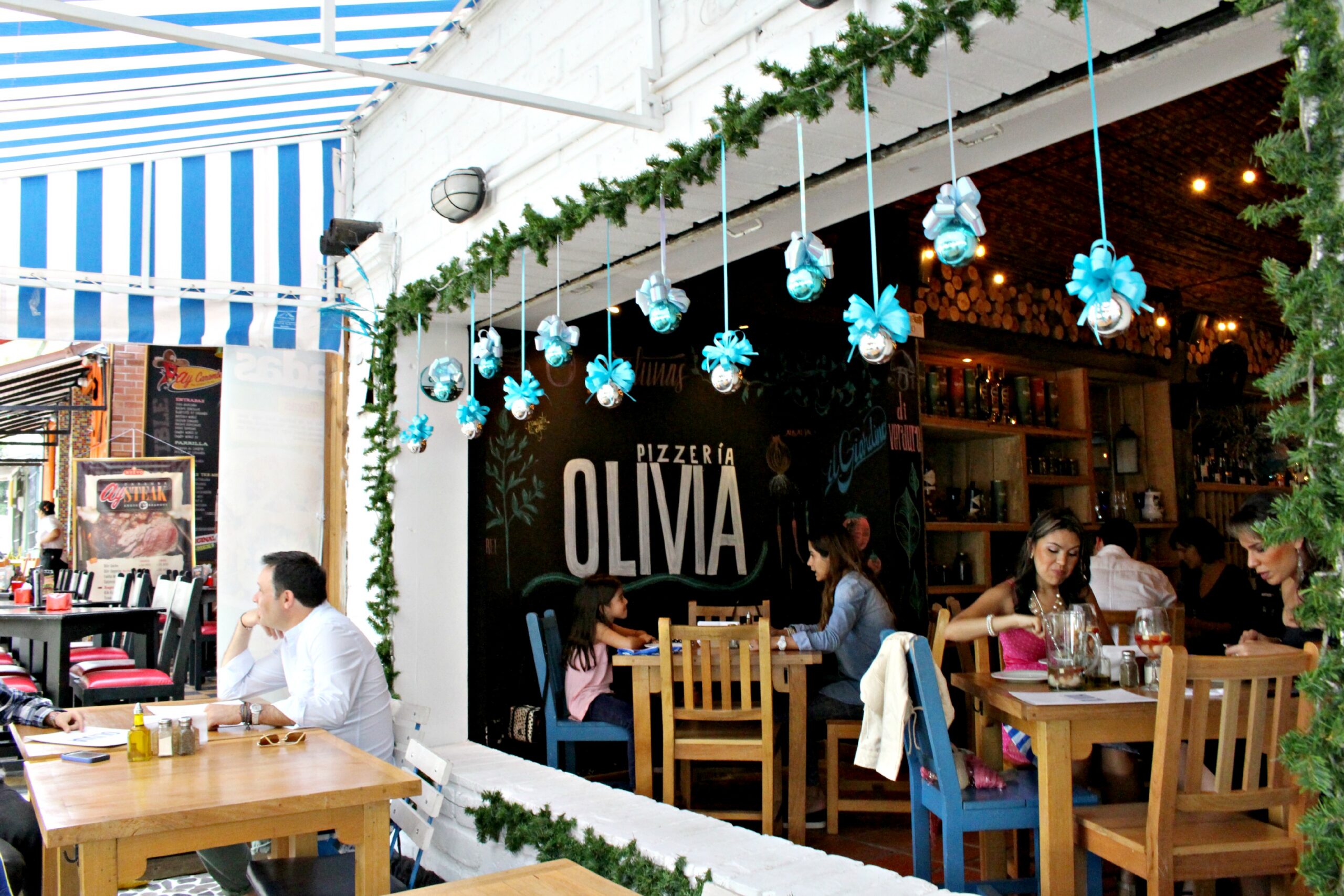 Pizzeria Olivia, Envigado