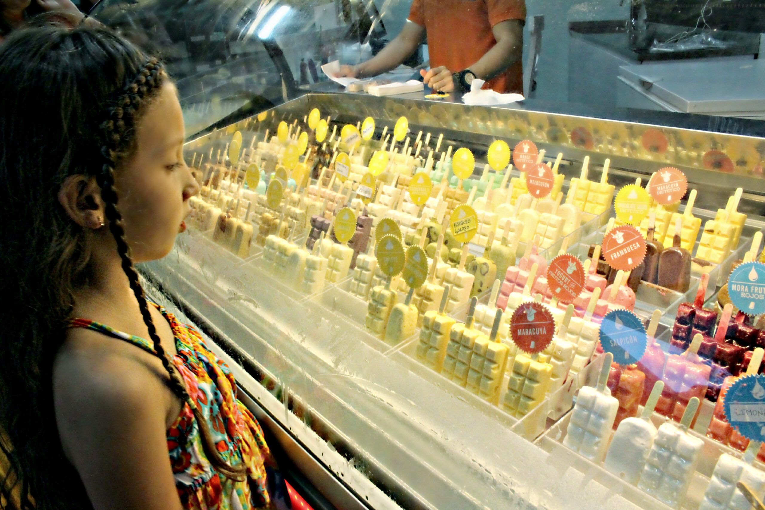 Choosing an ice cream flavor at La Palettería