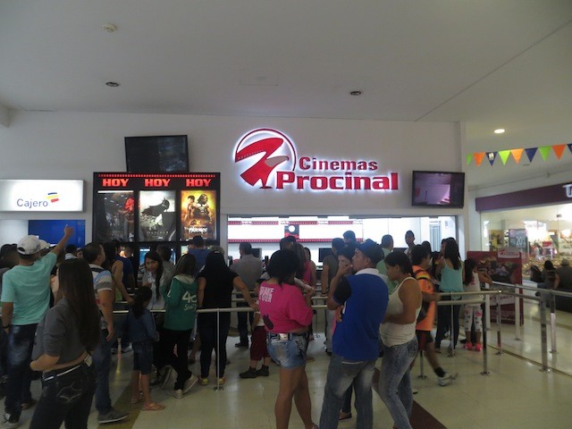 Cinemas Procinal in Puerta del Norte mall