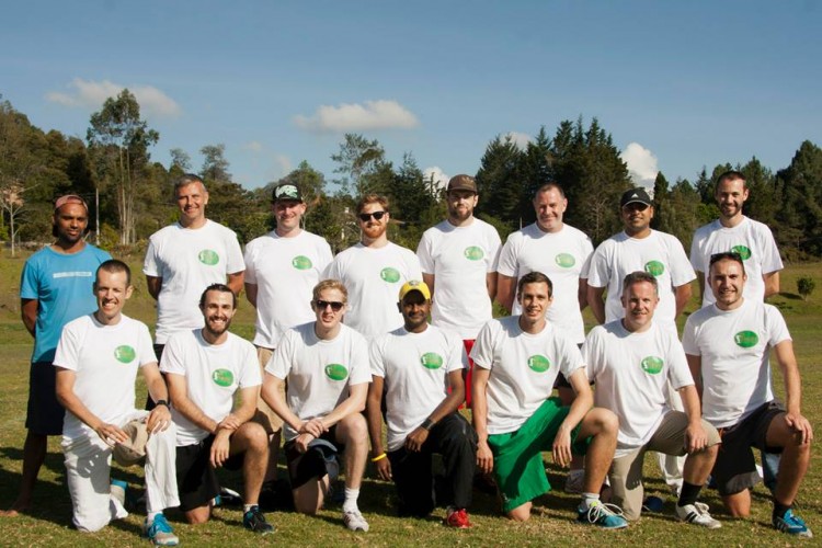 Medellin team donning snazzy new t-shirts (Photo: Medellin Cricket Club)