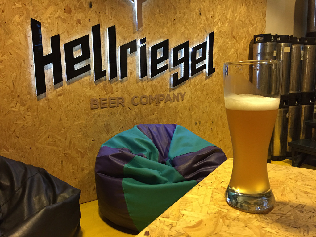 Glass of La Silletera at Hellriegel Beer Company