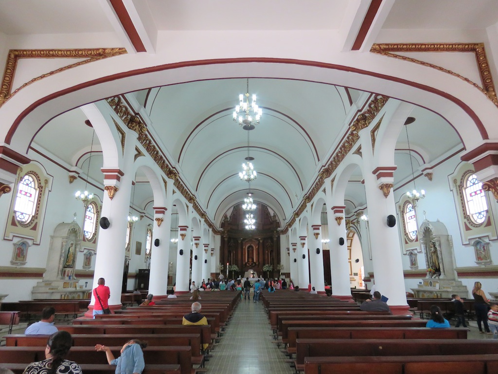 Central Nave The Central Nave inside Iglesia de San José