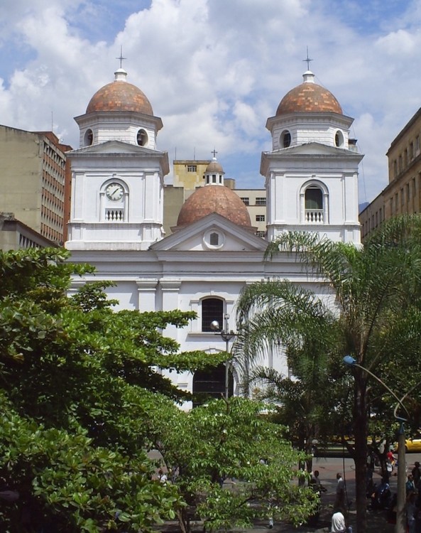 Iglesia de La Candelaria (Wikimedia by SajoR)