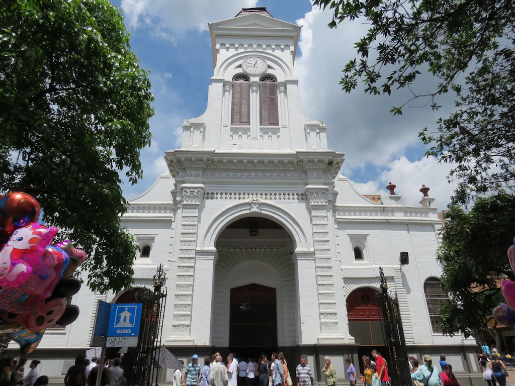 The facade of Iglesia de Santa Ana in Sabaneta