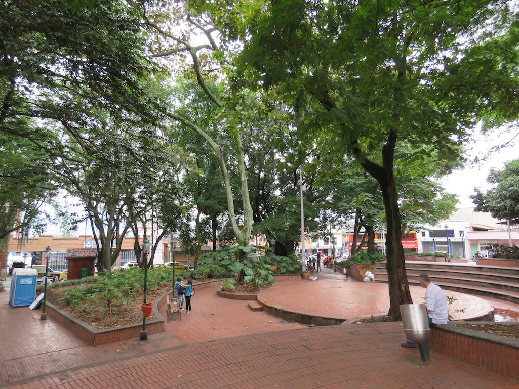 Parque El Poblado Parque El Poblado