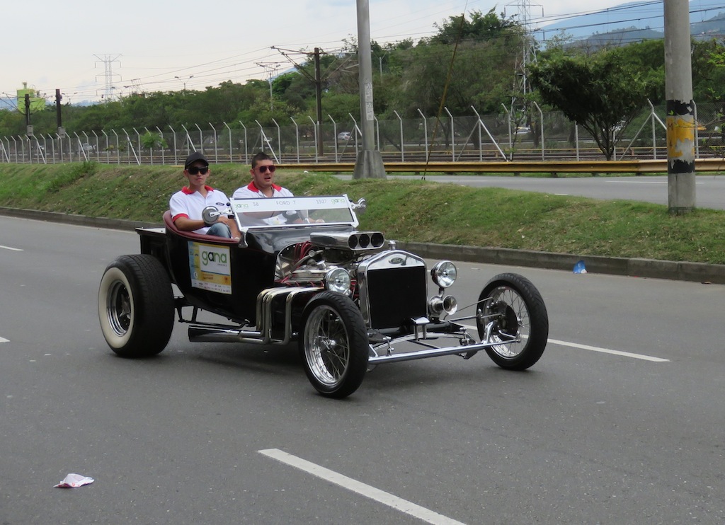 1927 Ford Model T, one of the oldest vehicles in the parade