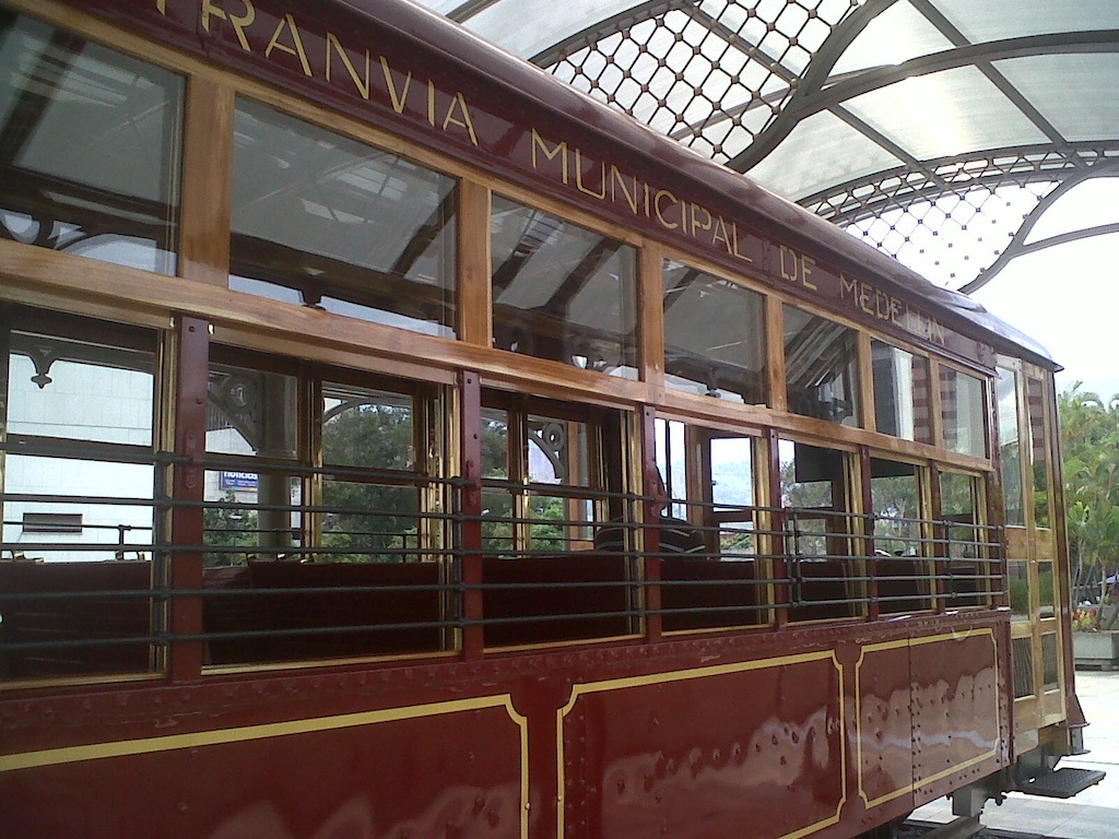 An Old Medellín Tranvía Car (Photo by Yimicorrea)