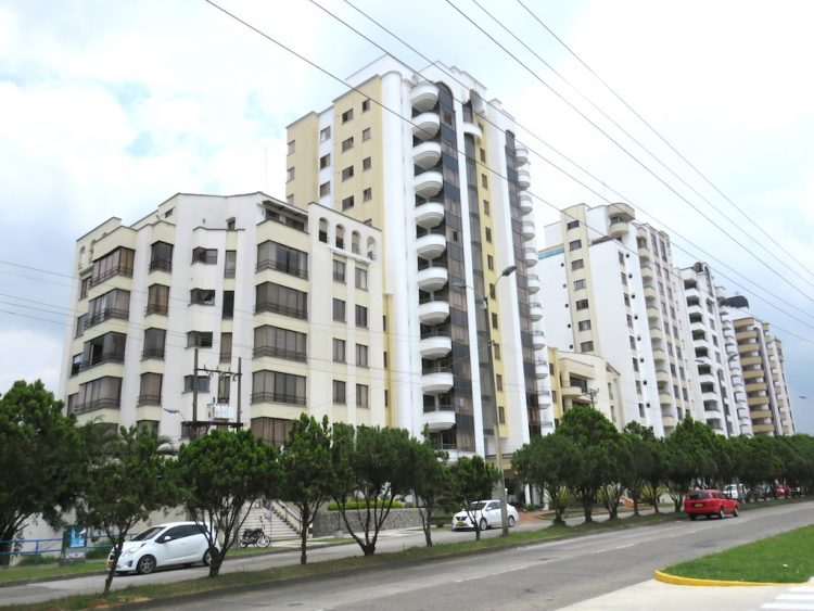 Apartments in upscale Pineras area of Pereira