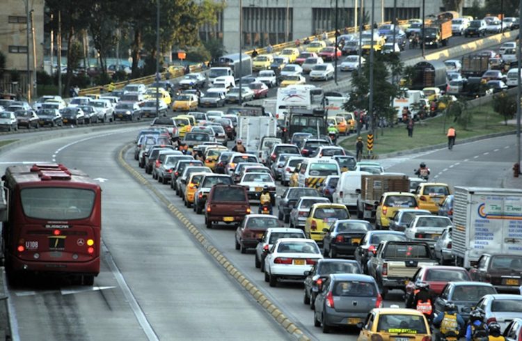 Traffic in Bogotá during rush hour