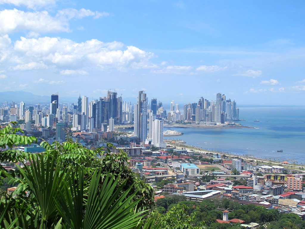 Medellín vs Panama City: a Comprehensive Comparison