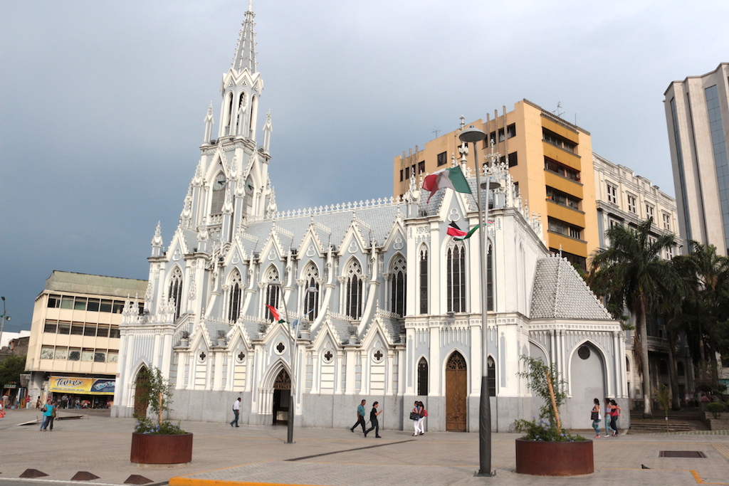Iglesia La Ermita in Cali, photo by Mateo Sánchez Cárdenas