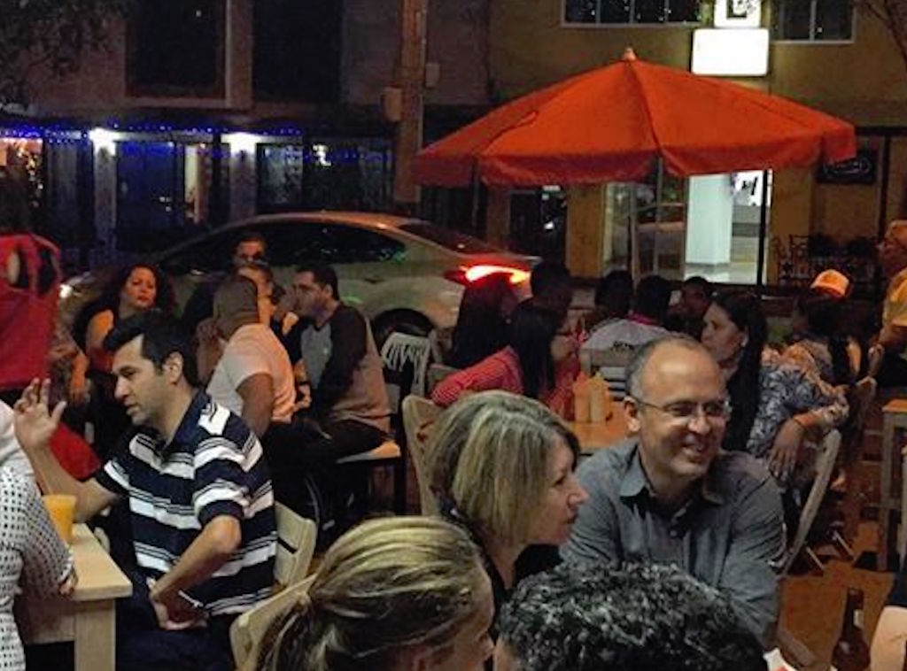 Outdoor dining at Los Chamos