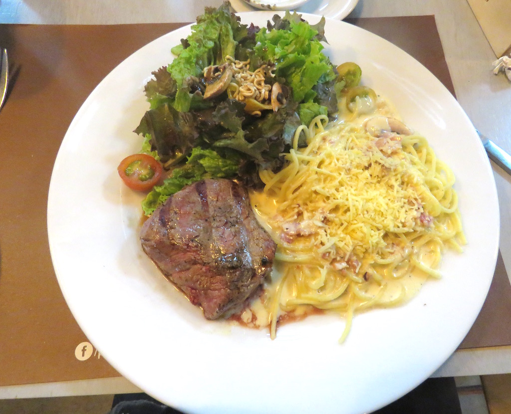 Baby beef with pasta