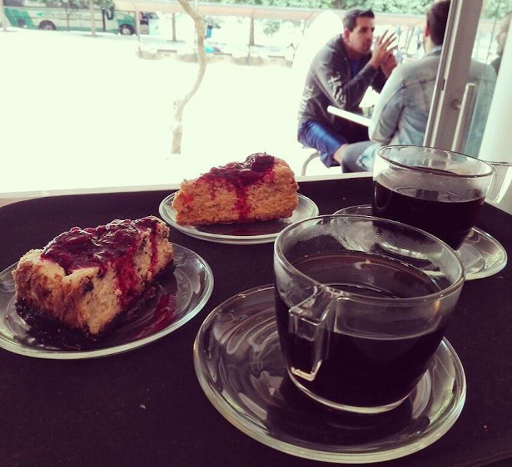 Cheesecake. Photo by @LentejaExpress