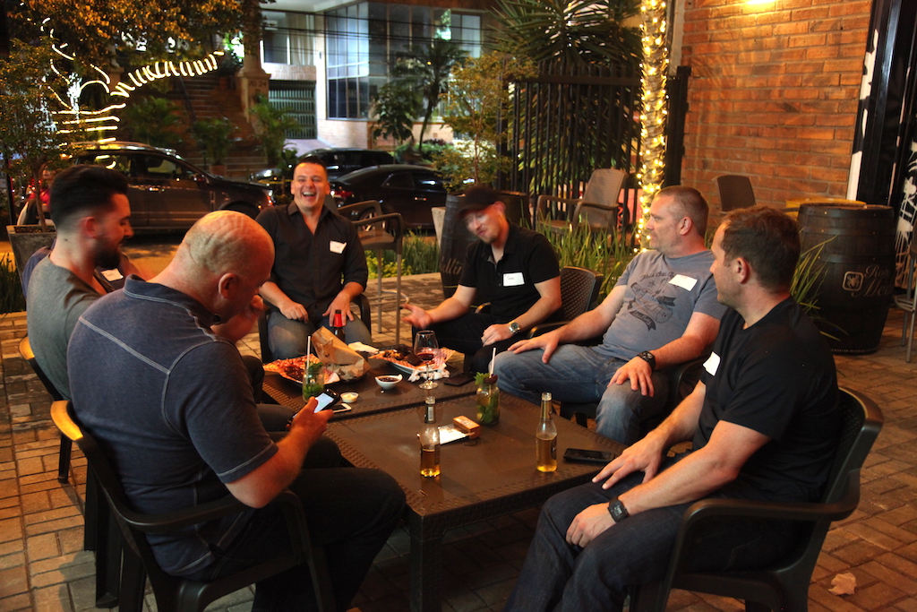 Meeting other expats, photo by Jenny Bojinova