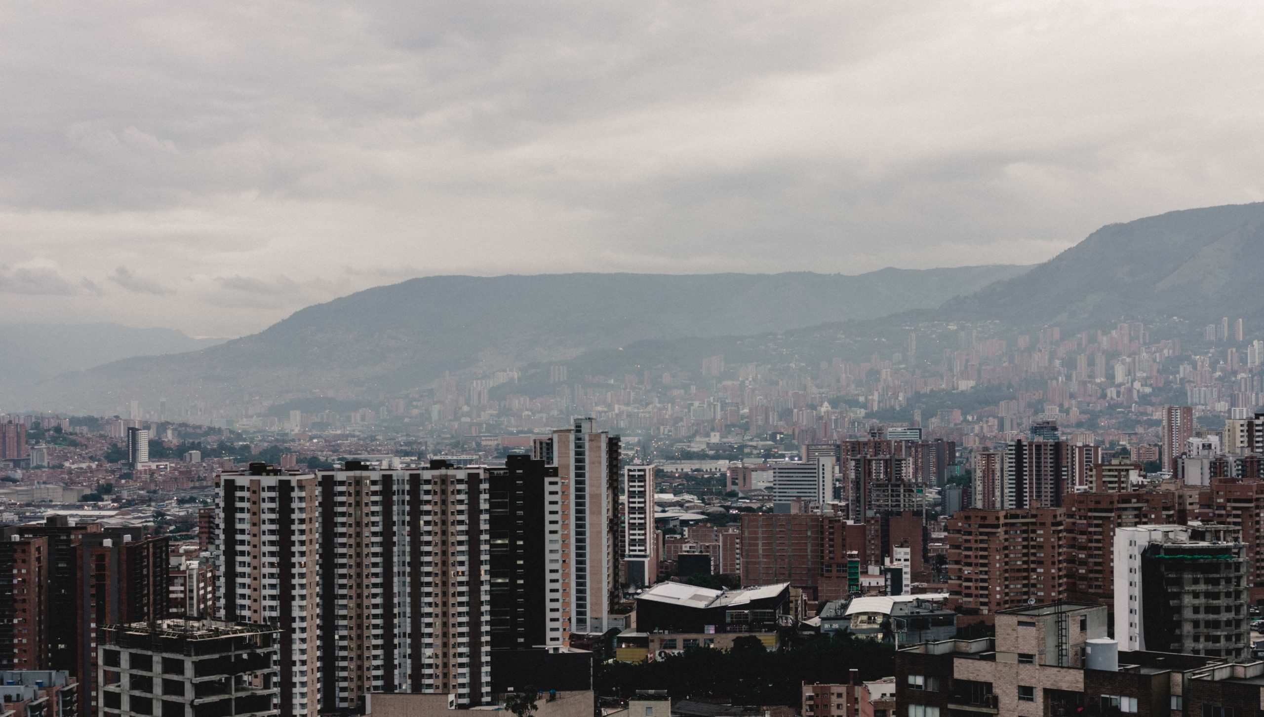 Todo lo que necesitas saber sobre la contaminación en Medellín