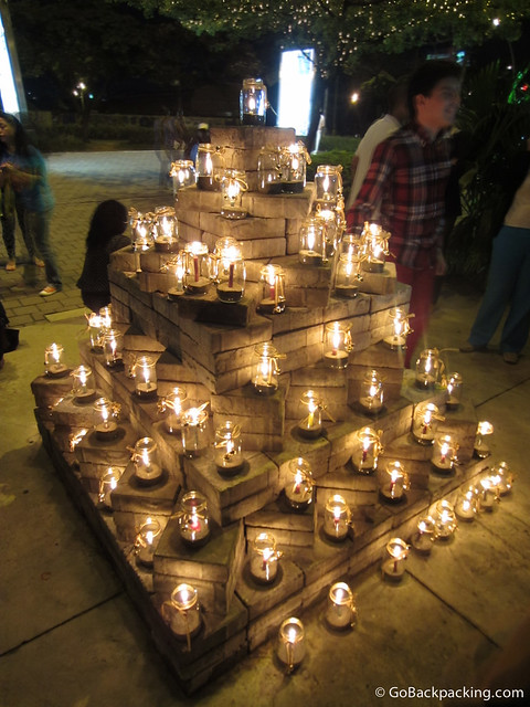 Candles A pyramid of candles in Ciudad del Rio