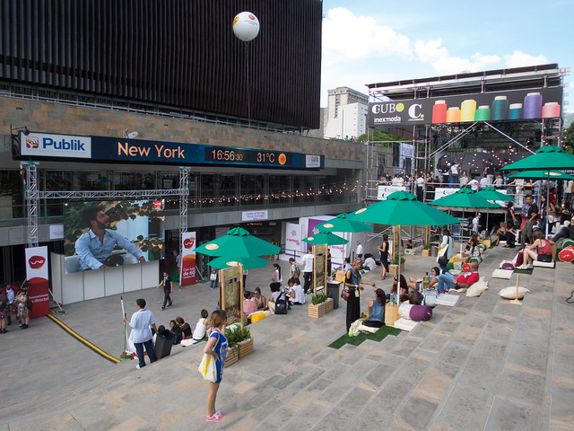 At Colombiamoda, runway shows occur in two rooms on the bottom floor of the box