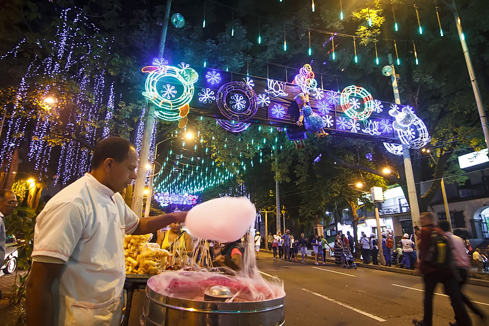 Image result for navidad medellin