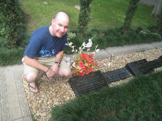 Pablo Escobar's family grave in Itagui Pablo Escobar's family grave in Itagui