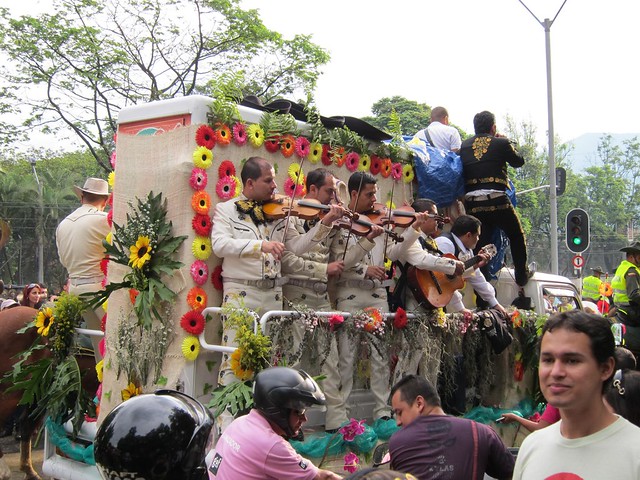 The rolling mariachi band was a crowd favorite!