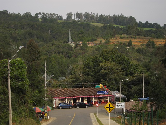 The road from the metrocable to the entrance of Piedras Blancas park.