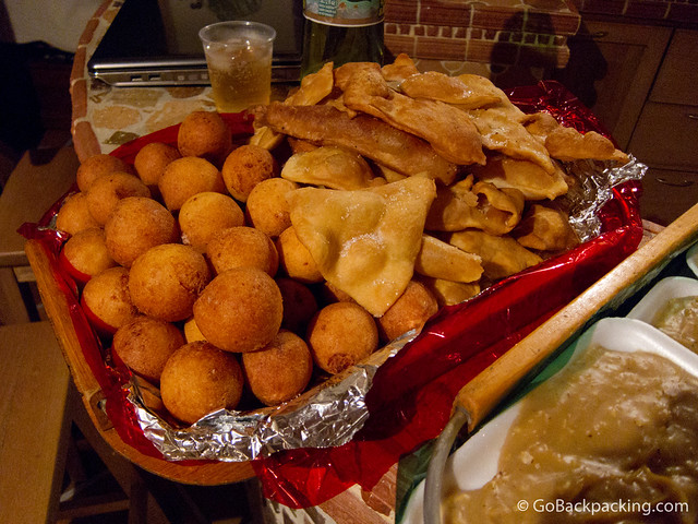 Buñuelos and Natilla 
