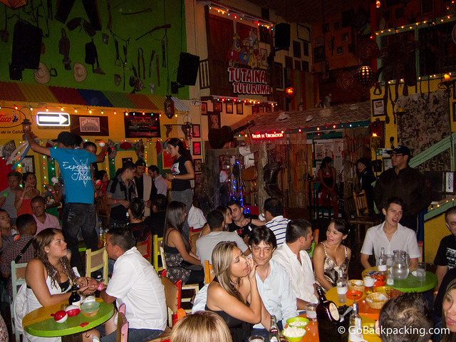 The late night crowd at Tutaima Tuturuma
