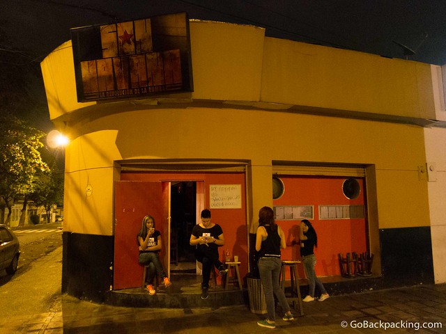 Son Havana The entrance to Son Havana