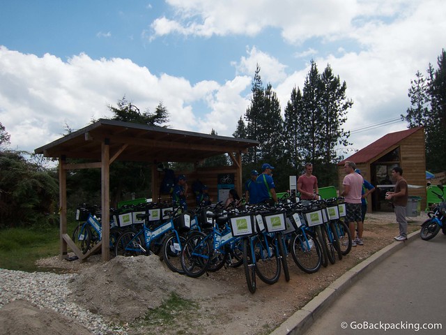 Pilot bicycle program offers free rides for visitors