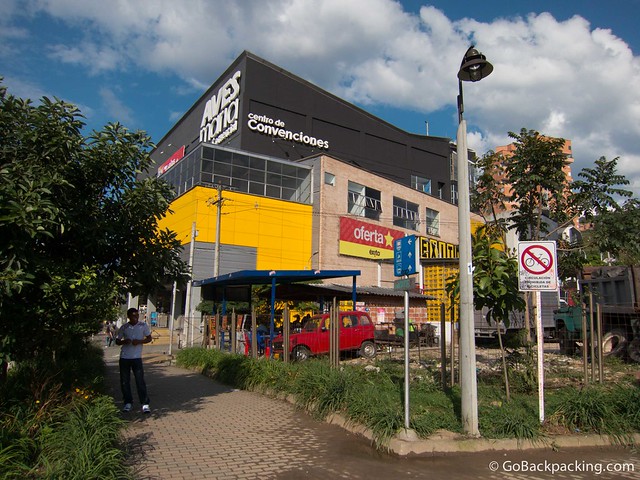 Centro Comercial Aves Maria